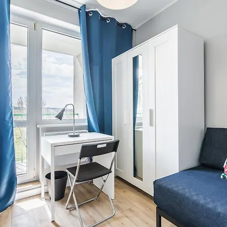 Homestay Pokoje Deluxe Pilotow 14b