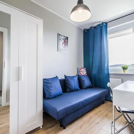 Homestay Pokoje Deluxe Pilotow 14b Gdansk